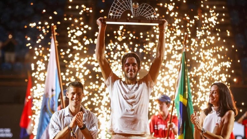 Tomás Etcheverry derrotó a Tabilo y es campeón del ATP 500 de Río