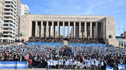Rosario: Pullaro y Javkin inauguraron las obras del Monumento a la Bandera