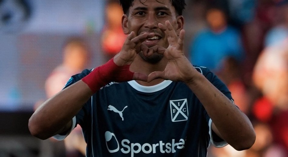 Independiente remontó ante Unión y se acerca a la Sudamericana 2027