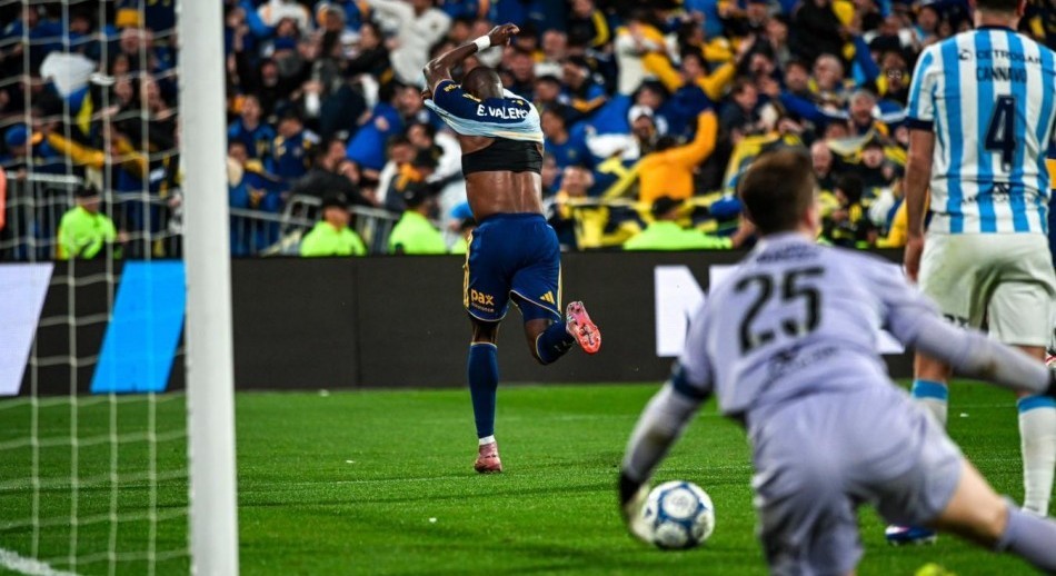Copa Argentina: Con tres goles de Valencia, Boca se lo dio vuelta a Racing